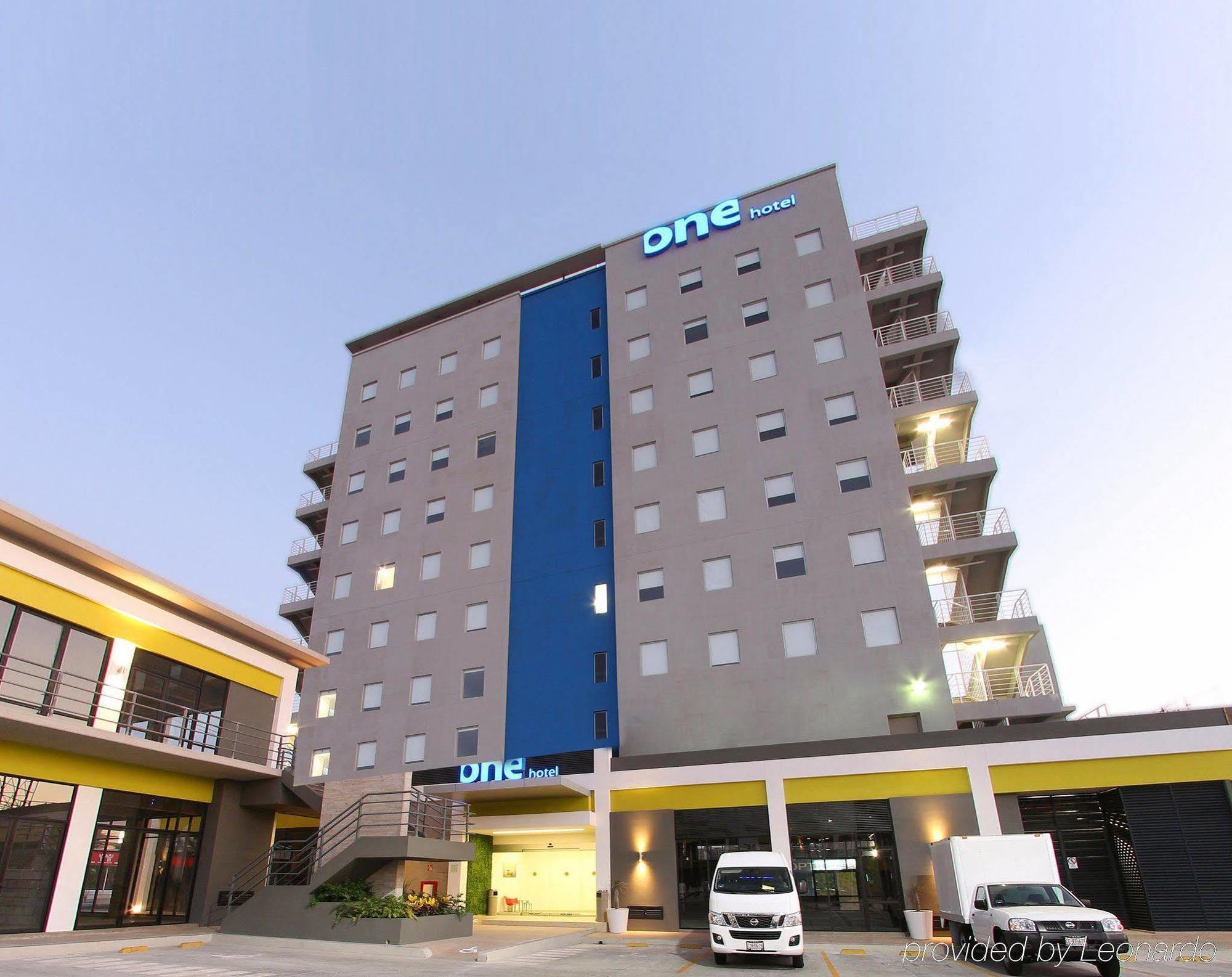 One La Paz Hotel Kültér fotó