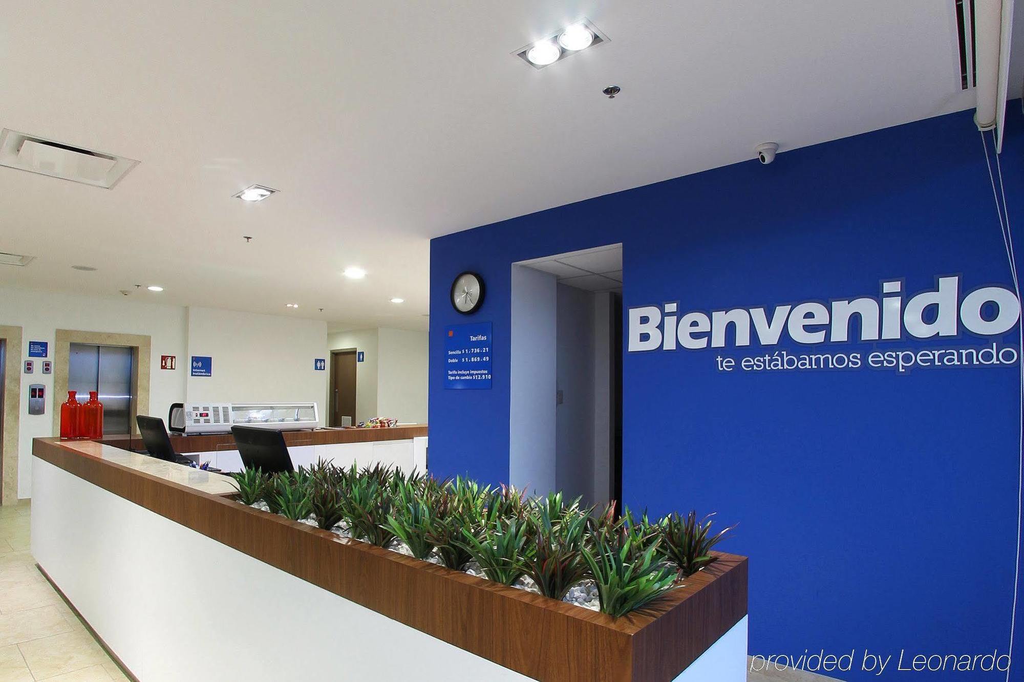 One La Paz Hotel Beltér fotó