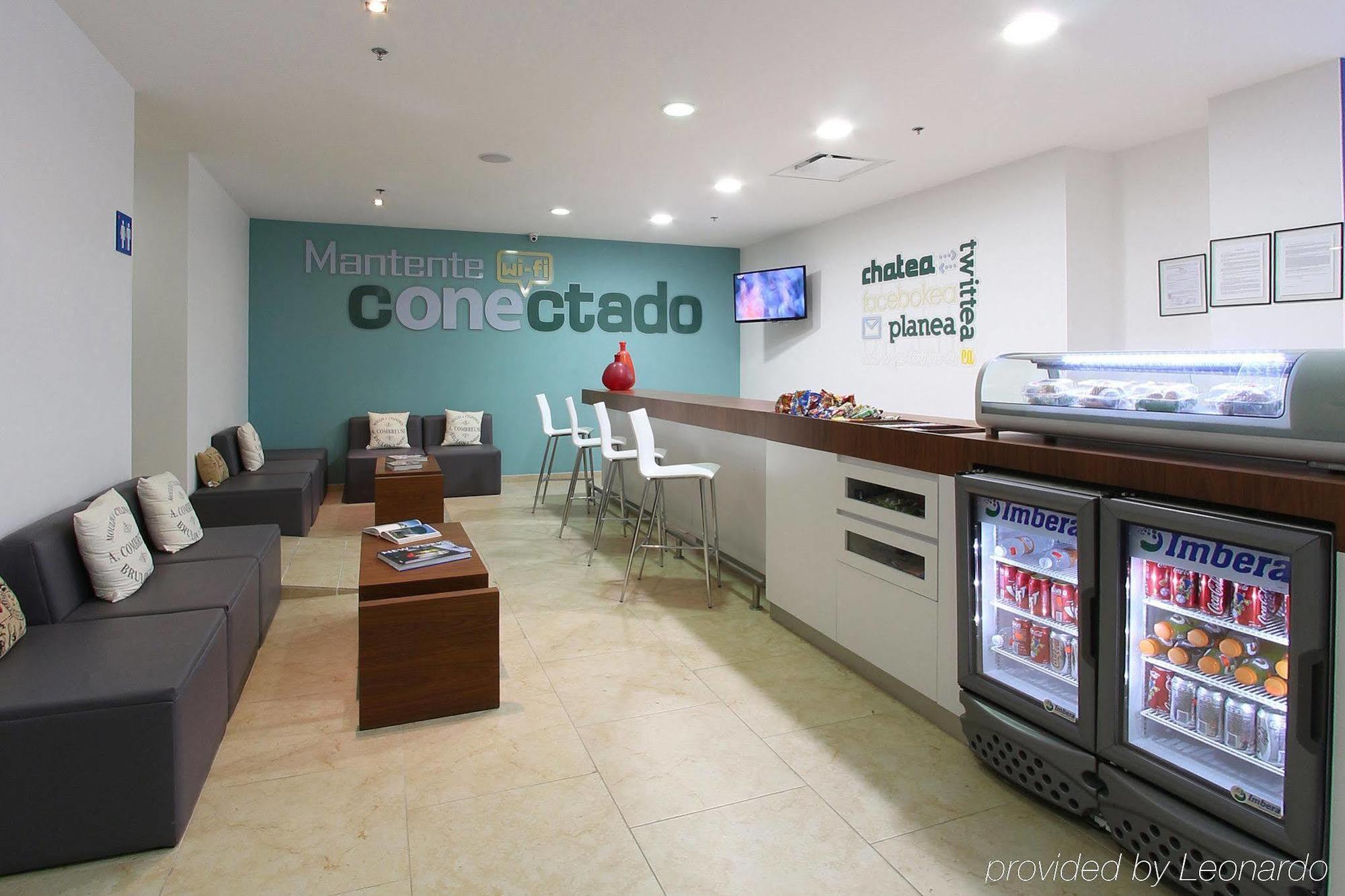 One La Paz Hotel Beltér fotó